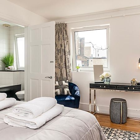 The Secret Kensington Garden Mews-2 Bedroom Full House-2 Train Lines- Spacious-Kings Road- Harrods -Chelsea Stadium-Private Small Patio Londen Buitenkant foto